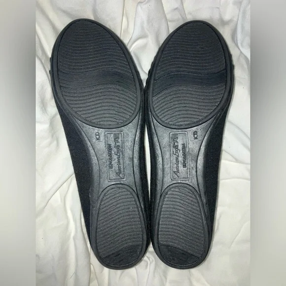 American Eagle by Payless Black Flats - Picture 2 of 6